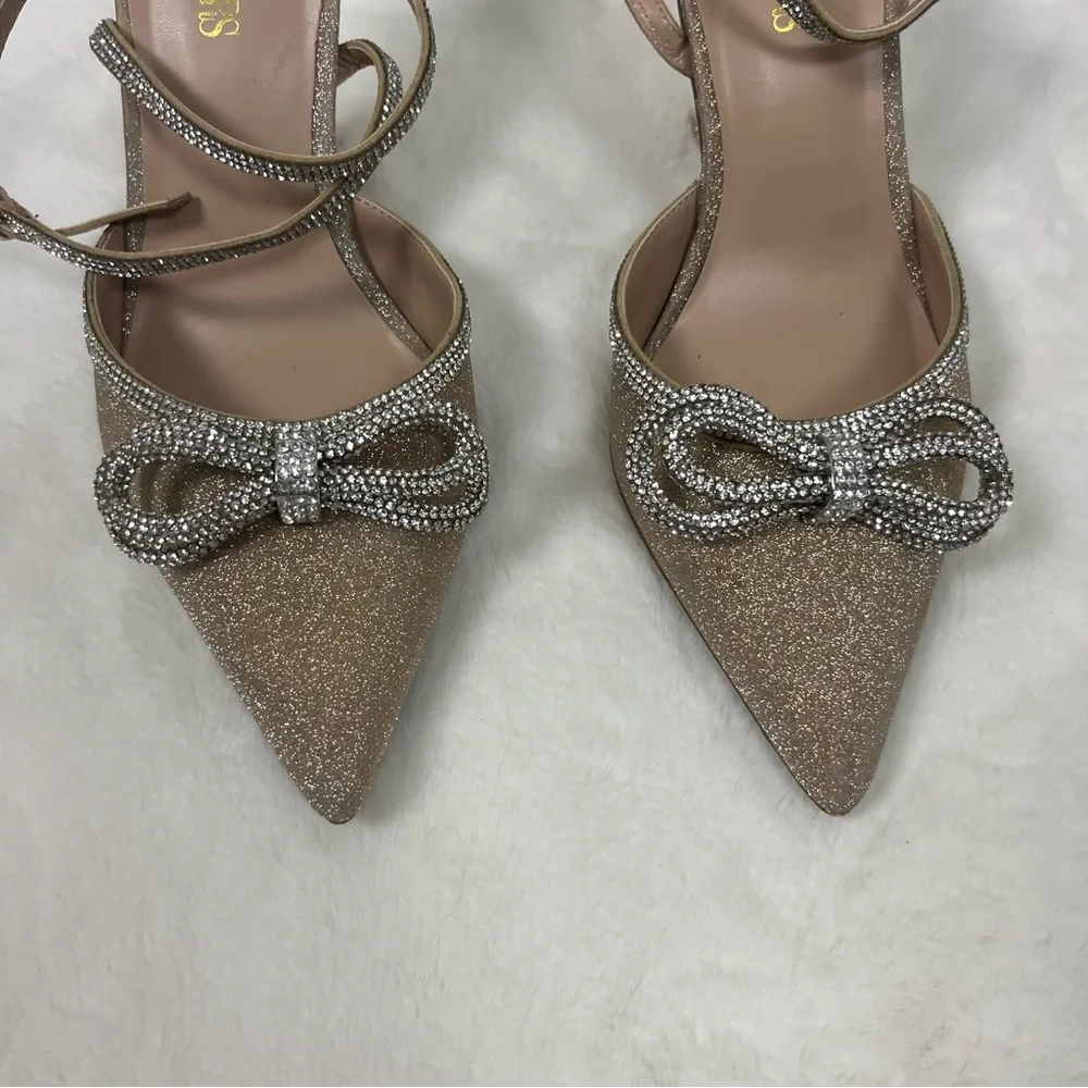 DREAM PAIRS GOLD GLITTER HEELS WITH CRYSTAL BOW SIZE 8.5 - Picture 9 of 15